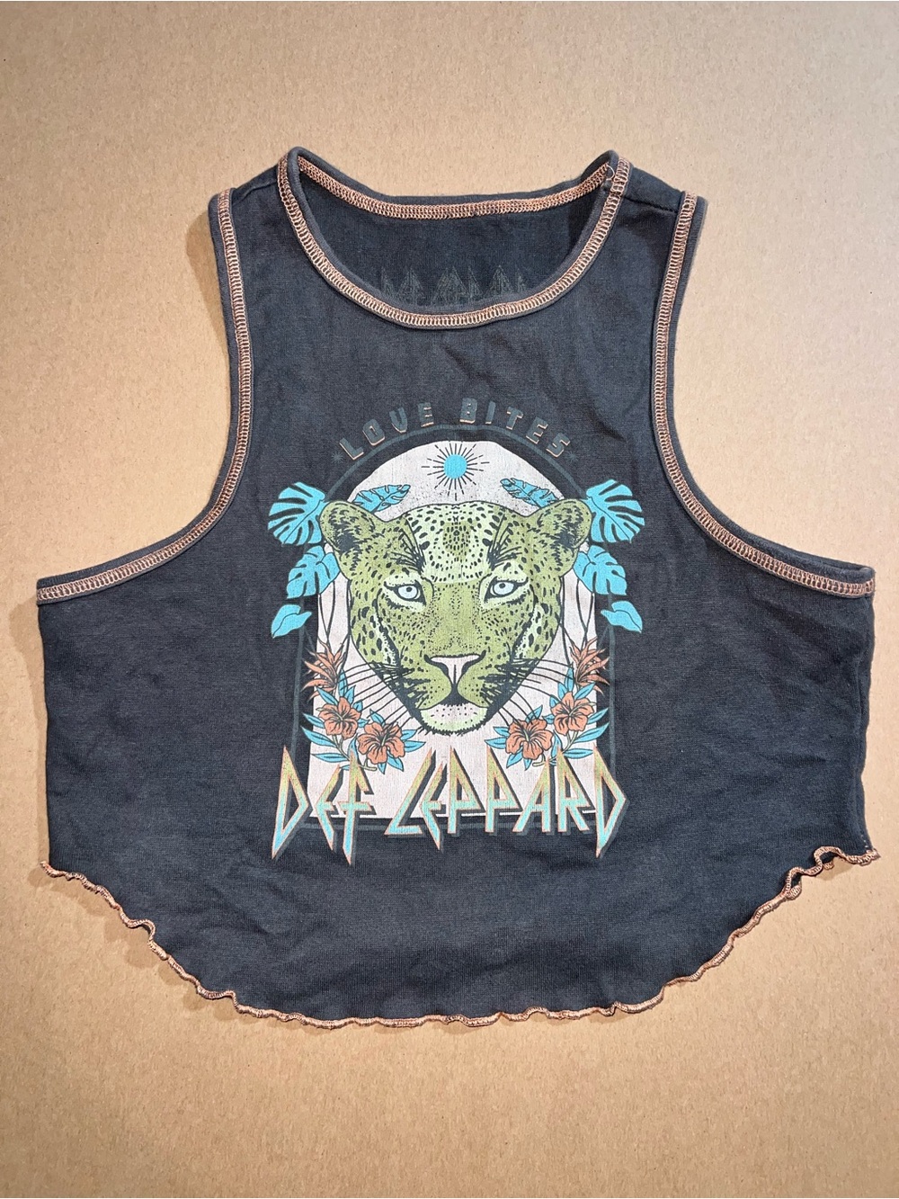 Def Leppard teens Black Graphic Tank Top - Leopard 'Love Bites' Design